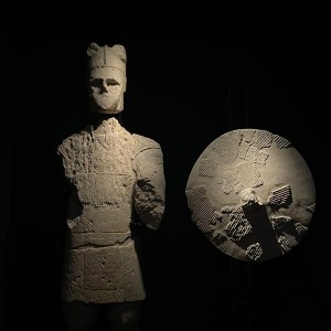 Mostra Broken - veduta d'insieme/installation view