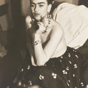 JULIEN LEVY - Frida Kahlo, 1938, ©Courtesy Philadelphia Museum of Art