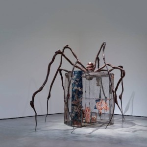 LOUISE BOURGEOIS Spider, 1997 The Easton Foundation/VG Bild-Kunst, Bonn 2022 Ph: Erika Ede