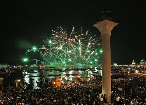 Venezia/Venice Fuochi del Redentore Fireworks during Rendentore